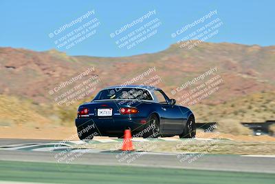 media/Dec-13-2025-Extreme Speed (Sat) [[d129ecb0b9]]/Beginner/Session 2 (Turn 4)/